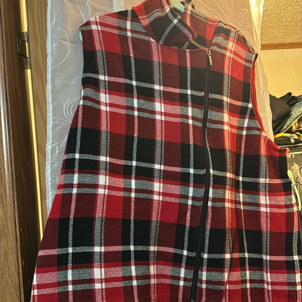 Chaps Plus Size - Asymmetrical zip vest - 3X